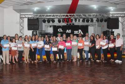 Novemberfest uma noite para celebrar a cultura alemã e a Mulher da Terra